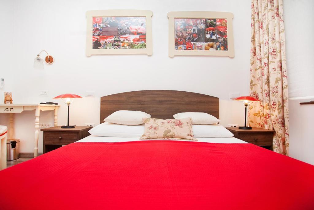 HOTEL BED&BREAKFAST STUDIO KAIROS ZAGREB 3* (Croatia) - from £ 65 | HOTELMIX